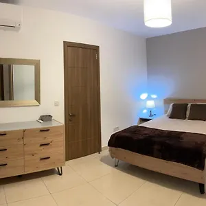 Spinola Bay 3-double Bed Near Beach Prime Location Appartamento San Giuliano