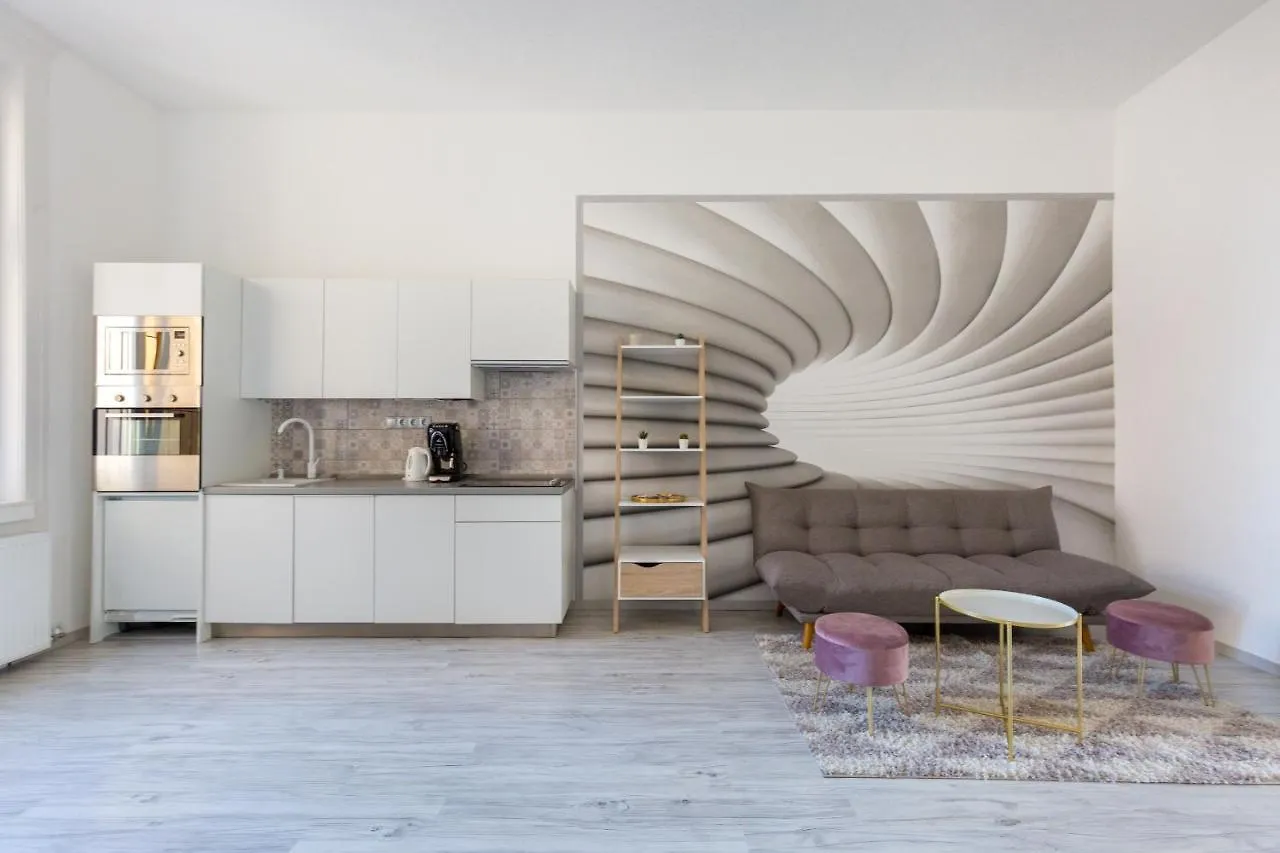 Designer Apartment On The Budapest Broadway With 2Br And Ac Macaristan